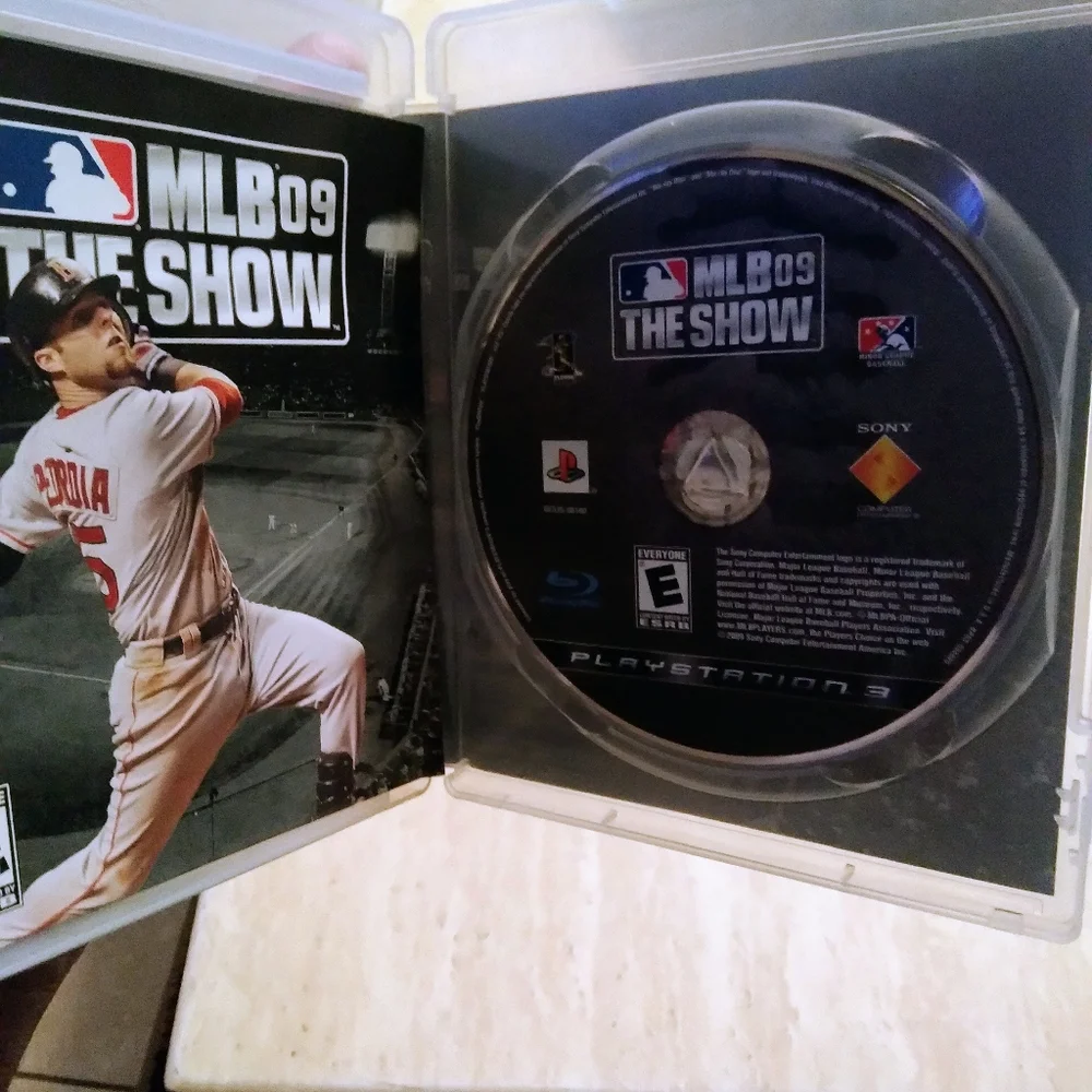 MLB 09 the show for the ps3